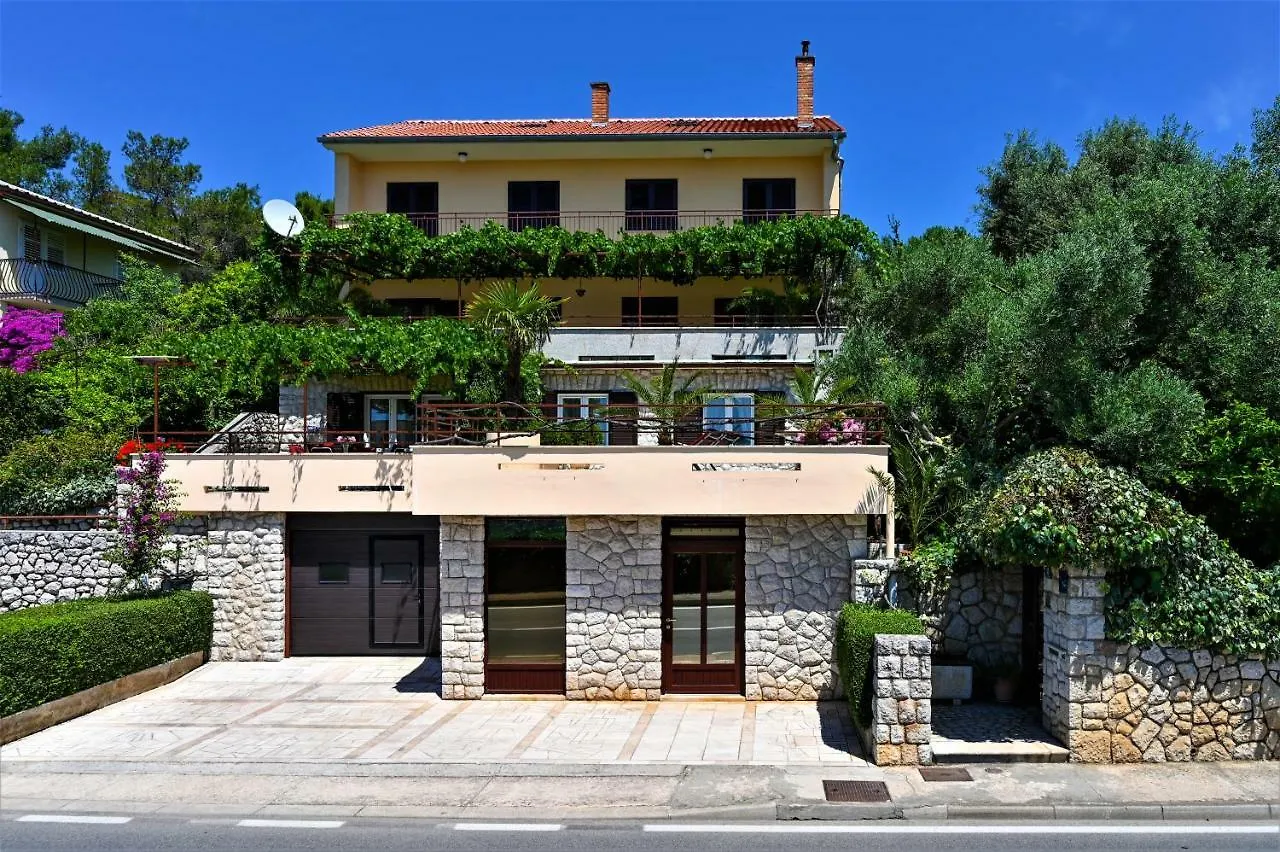 Apartment Lara Mali Lošinj
